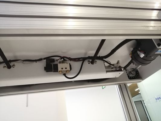 उत्पादन लाइन वायवीय क्लैंप में श्रीमती पूर्ण स्वचालित लोडर 220V 50HZ