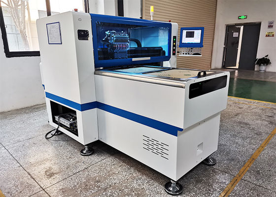 45000CPH मल्टी-फ़ंक्शन एलईडी लेंस एलईडी बल्ब पावर ड्राइवर माउंटिंग मशीन