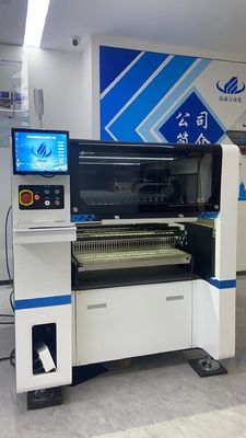 20 पीसी हेड एसएमटी मशीन के साथ बहुआयामी 80000 सीपीएच वायवीय पीसीबी क्लैंपिंग: