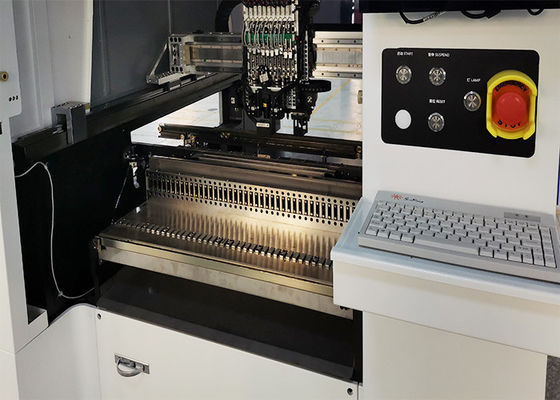 4KW 40000 CPH लीनियर मोटर और सर्वो मोटर LED बल्ब IC PCB SMT पिक एंड प्लेस मशीन